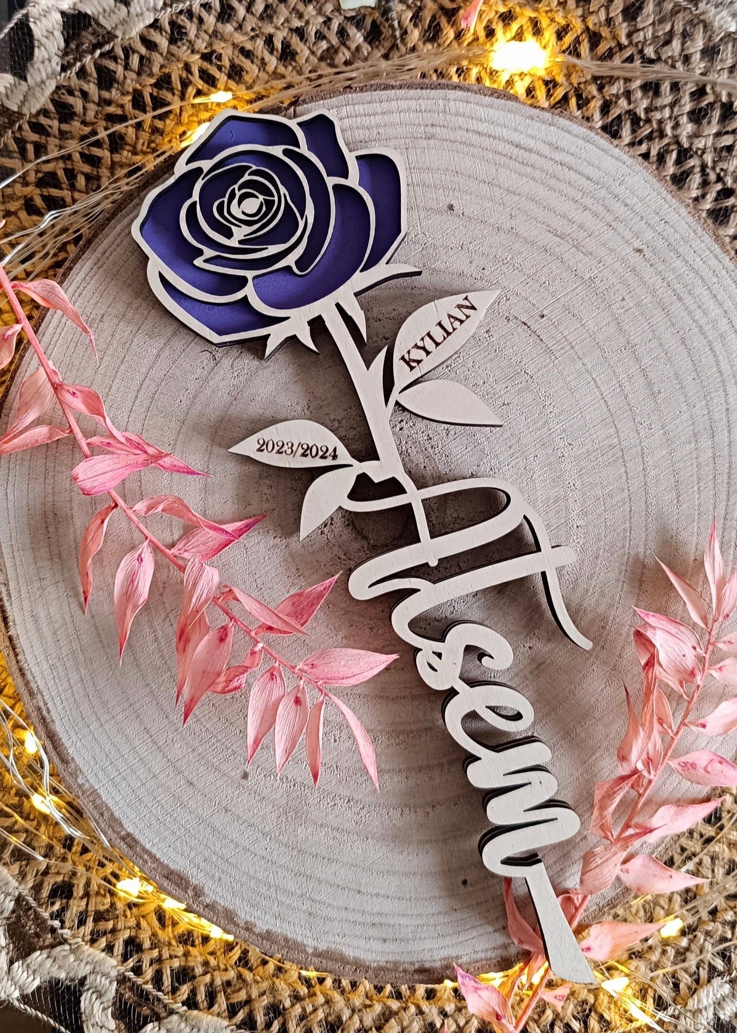 Rose en bois "Astem"