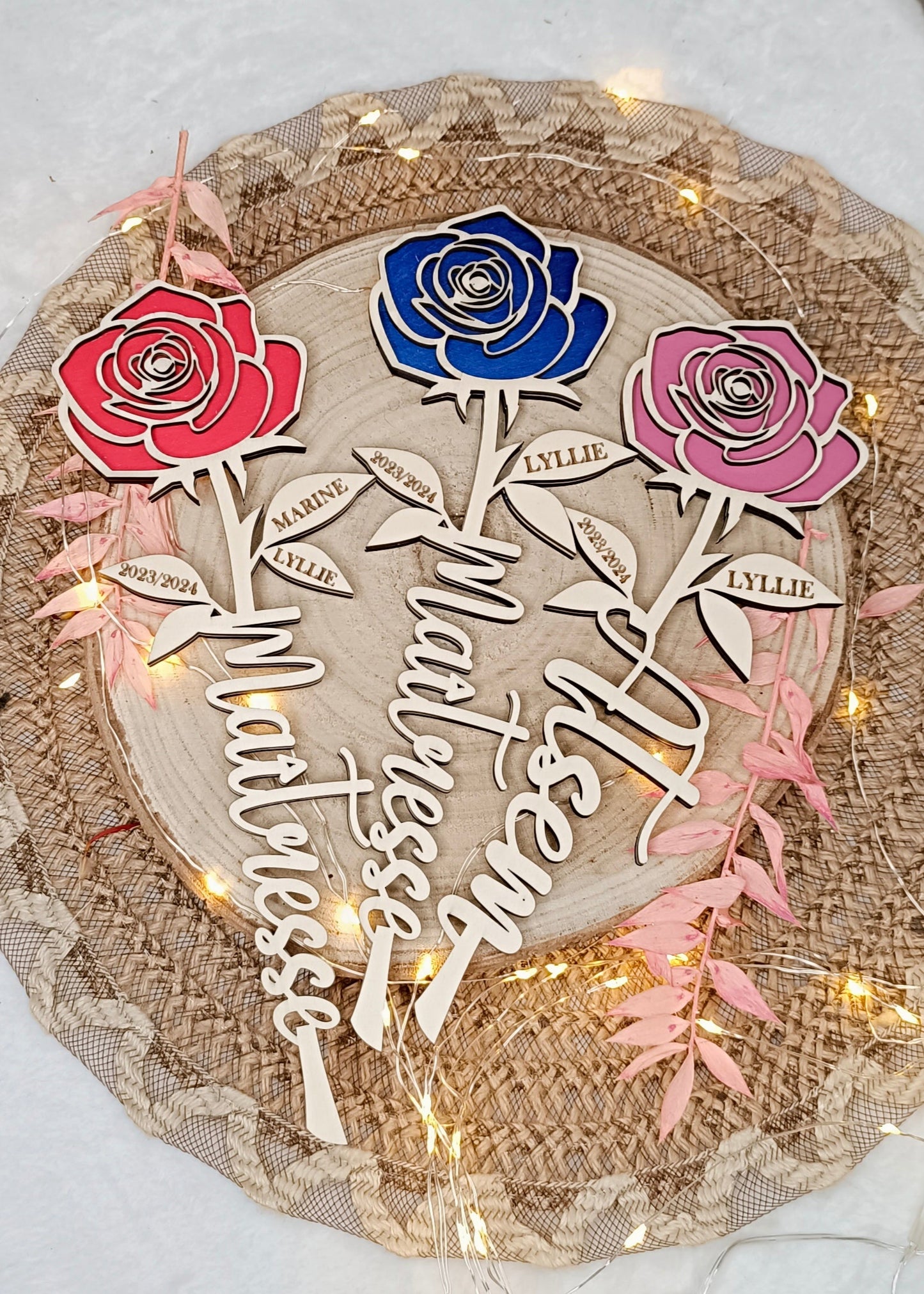 Rose en bois "Maîtresse"