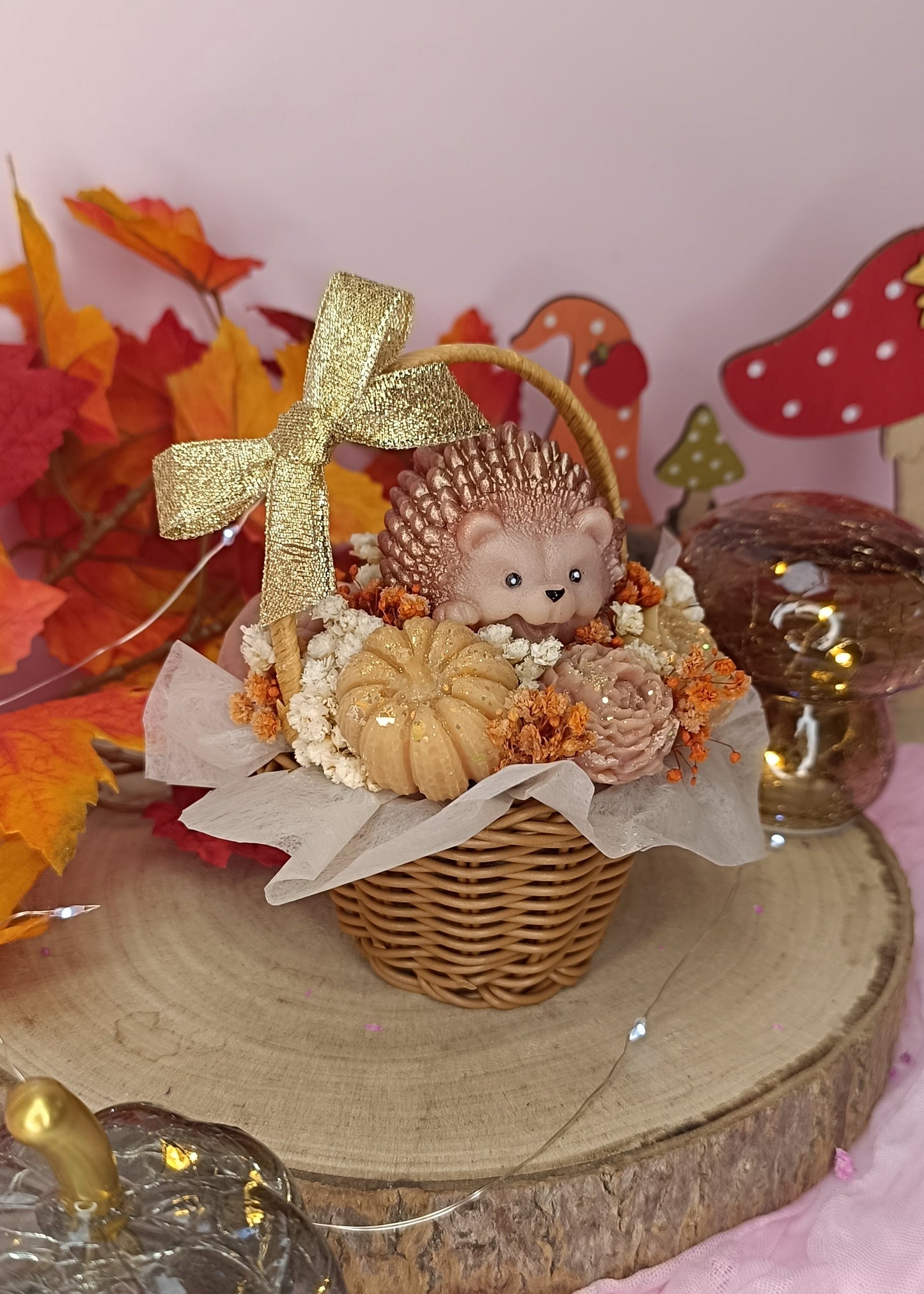 Bouquet parfumé "panier d'automnal & son hérisson " - parfum fruits des bois
