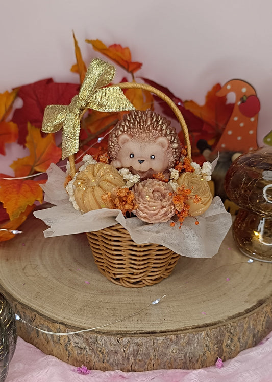 Bouquet parfumé "panier d'automnal & son hérisson " - parfum fruits des bois